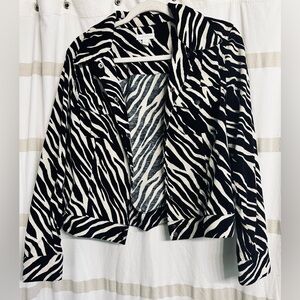 Charter Club Women's  Zebra Print Cotton Blend Snap on Waist Length Jacket Sm.
